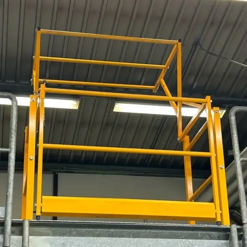Pallet gate KH1016 on mezzanine